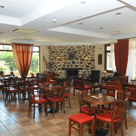 Nostos Hotel
