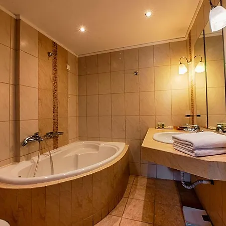 Nostos 3* Kastoria