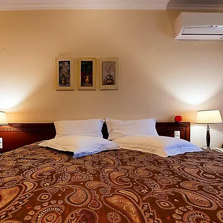 Nostos 3* Kastoria