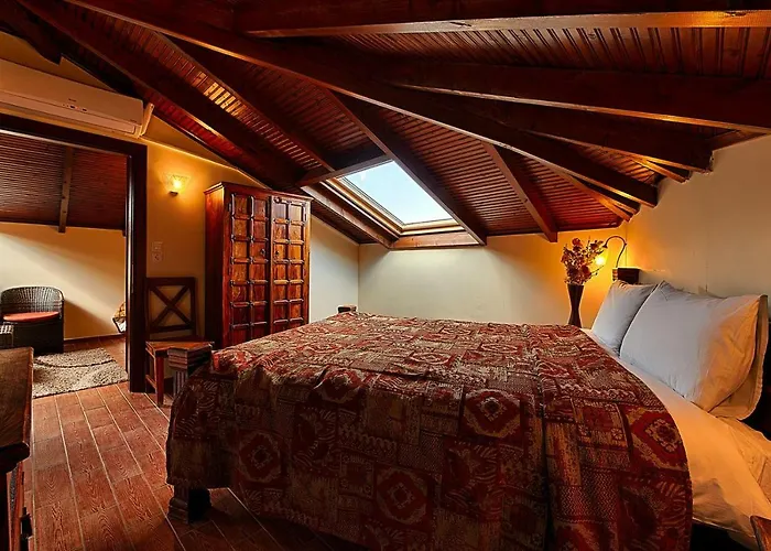 酒店 Nostos 卡斯托里亚