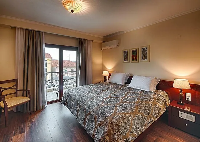 Nostos 卡斯托里亚