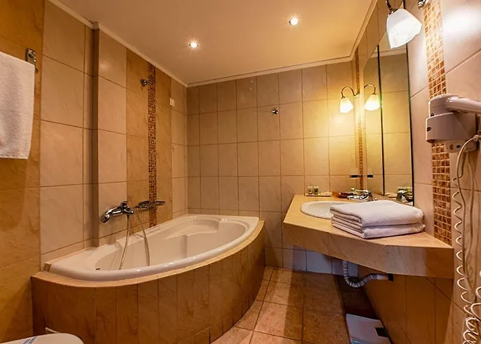 Nostos 3* Kastoria